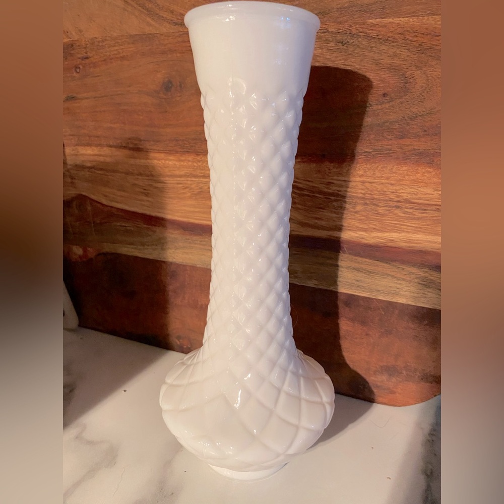 Milk, glass vase